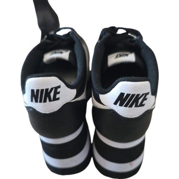 Nike Black and White Platform Sneakers - Picture 3 of 5